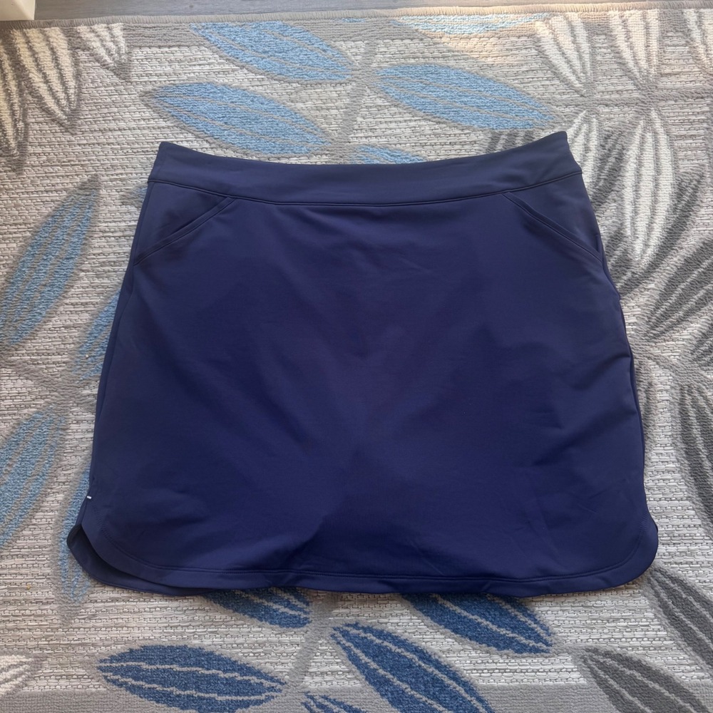 Peter Millar NWT Women's Essential Alice Petal Hem Navy Skort Size 2XL - Picture 5 of 10